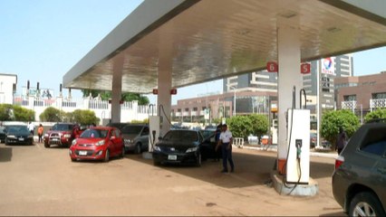 Nigeria fuel crisis: Black market thrives as price rises