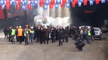 Mevlana Tüneli'nde, Uzun İnce Bir Yoldayım Türküsü Eşliğinde Yürüdüler