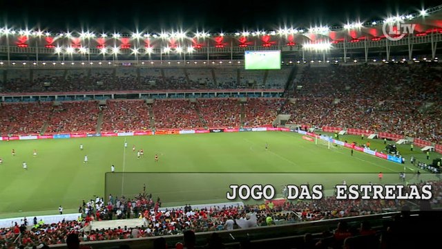Adriano, Romário e Zico comandam o Jogo das Estrelas no Maracanã; assista aos gols