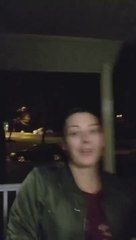 Ce streameur Twitch file 1000$ de pourboire à une livreuse de pizza ! Regardez sa réaction