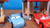 Lego. Flos V8 Cafe (8487). The review of a set and how to make. Lightning McQueen, Mater, Fillmore