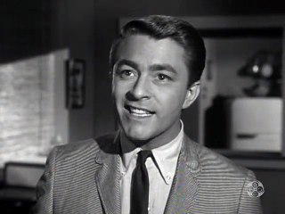 My Favorite Martian S1 Ep. 8 "The Awful Truth"