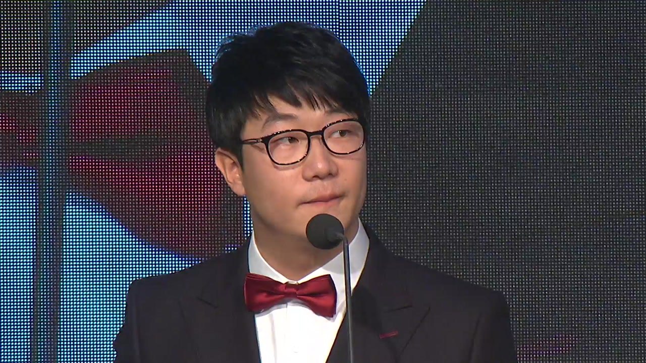 KIA 양현종, 약속 지켰다!...23억 원 KIA 잔류 확정 / YTN