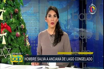 China: hombre salva a anciana que cayó en lago congelado
