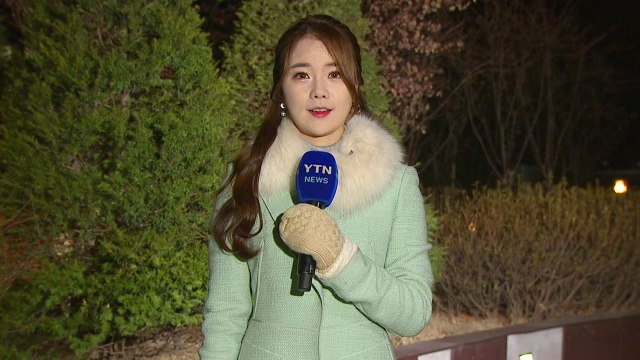 [날씨] 추위 풀렸지만 미세먼지↑...주말 전국 눈비 / YTN