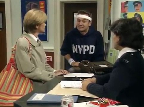 The Thin Blue Line - The Green Eyed Monster - S02E07