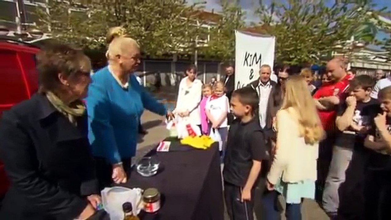 How Clean is Your House S07E08 Janet, Birkenhead