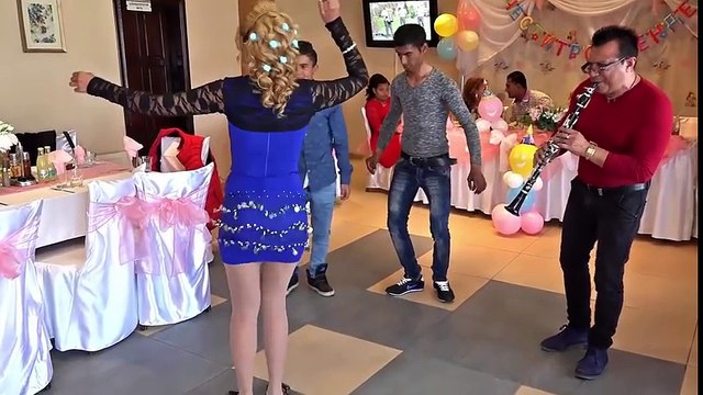 Roman Düğünleri Alışkanlık Yapar | Klarnet Solo Oryantal Show 2017