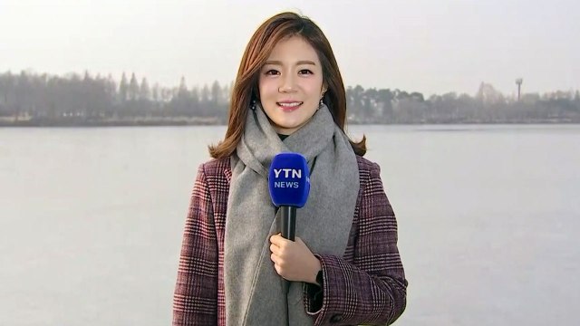 [날씨] 포근하지만 미세먼지↑...주말 전국 눈비 / YTN