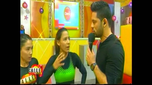 MAJO Y NORMA TRATANDO DE SACAR A ANA COMO DE LUGAR - SEMIFINALES CALLE 7 EL SALVADOR