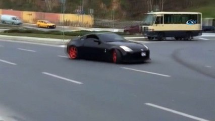 Lüks otomobilli trafik magandası kamerada