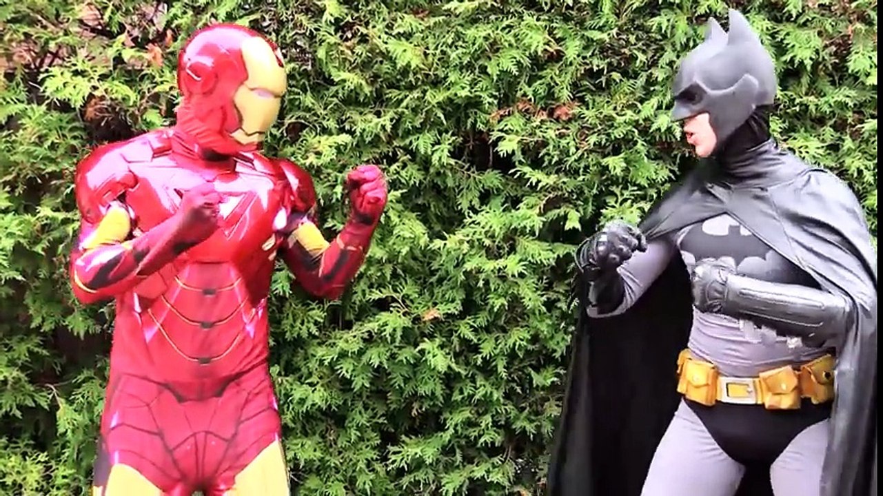 IRON MAN vs BATMAN & CATWOMAN - Real Life Superhero Movie - TheSeanWardShow | Superheroes | Spiderman | Superman | Frozen Elsa | Joker