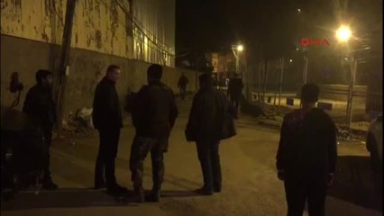 Adana'da Polis Karakolu'nun Yakınında Patlama