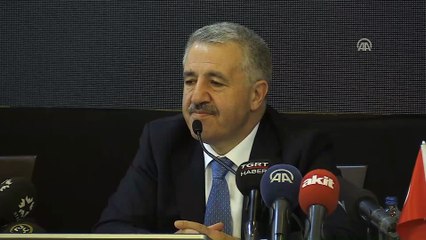 Bakan Arslan - Tek tip kıyafet tartışmaları - ANKARA