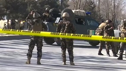 아프간에서 IS 폭탄 테러로 120여 명 사상 / YTN