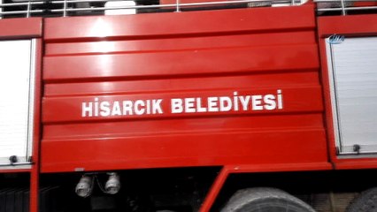 Hisarcık’ta park halindeki otomobilde yangın