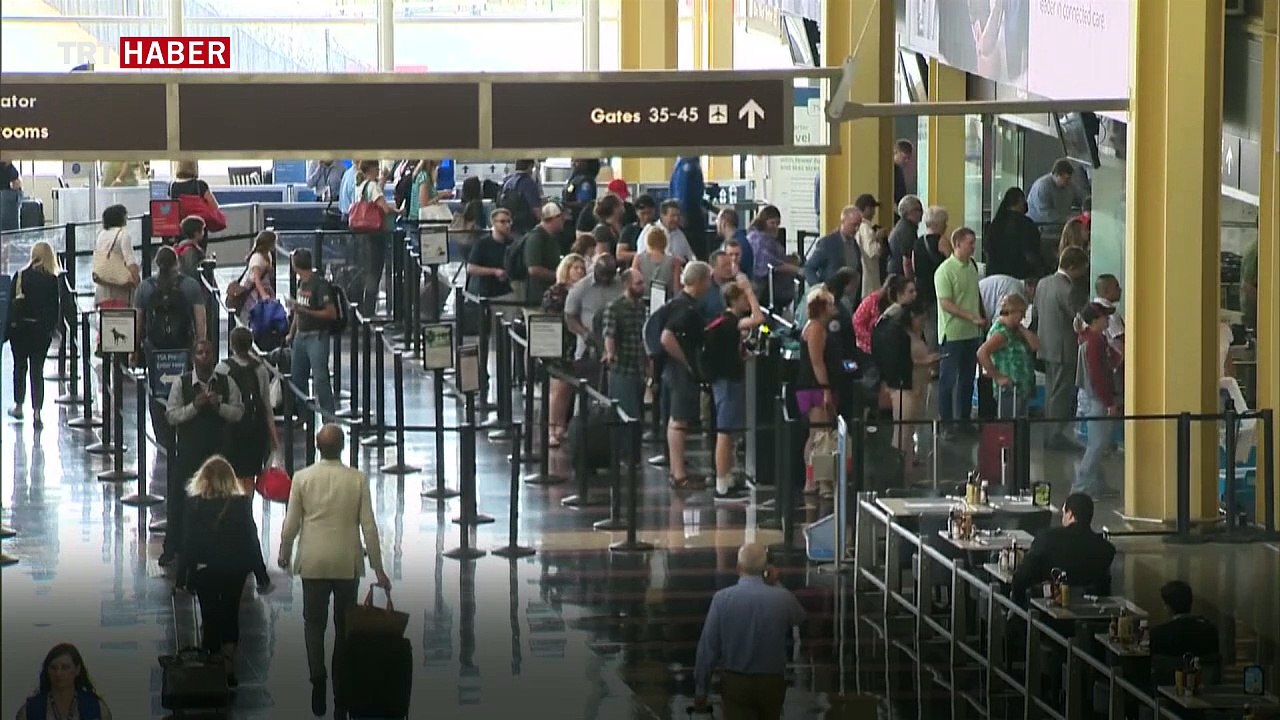 ABD'de pasaport ve biniş kartları tarihe karışıyor
