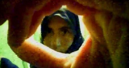 Kadın Hırsızlar, Kapı Merceğindeki Kameraya Yakalandı