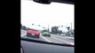 3 voitures font une course folle en pleine autoroute : Lamborghini VS Corvette VS bolide inconnu...