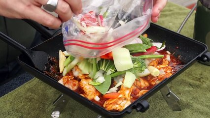 Thai Red Curry in the RidgeMonkey Connect Combi Set