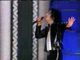 Michael Jackson & Slash - Beat it Live
