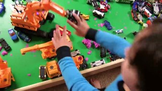 Cars for Kids _ Our Favorite Intros with Thomas and Friends, Hot Wheels and Paw