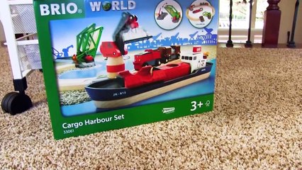 Fun Toy Trains for Kids _ Thomas and Friends Cargo Harbor Playset _ Vide