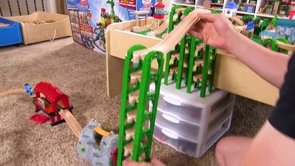 Thomas and Friends _ Thomas Train MEGA SUPER STATION with Trackmaster and Brio _ Toy Trains