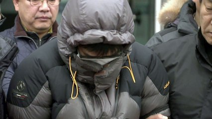 '시신 유기' 친부·내연녀 어머니 영장심사 / YTN