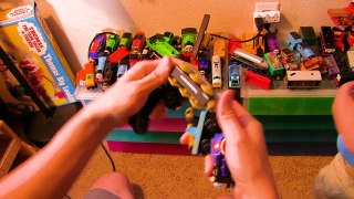 Thomas and Friends _ THOMAS TRAIN WOODEN CURVY CHALLENGE! Fun Toy Trains with
