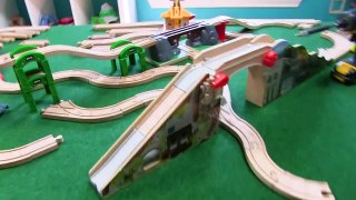 THOMAS AND FRIENDS BRIO ONLY TRACK! Thomas Train with Brio and Imaginar