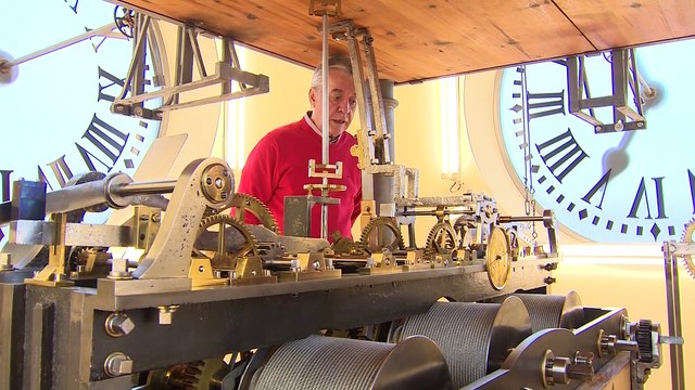 El reloj de la Puerta del Sol, listo para las campanadas