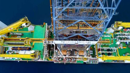 Türkiye’nin ilk aktif sondaj gemisi 'Deepsea Metro-2' havadan görüntülendi