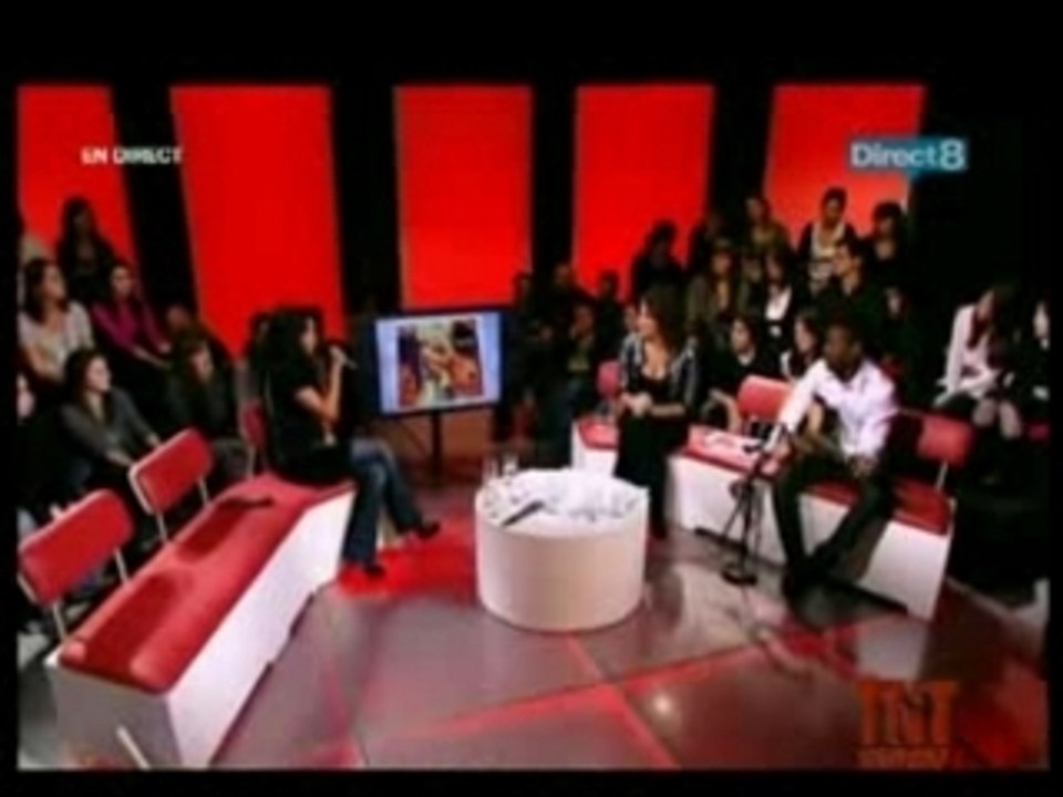 Jenifer au TNT SHOW - Interview partie 4 (nov 07)