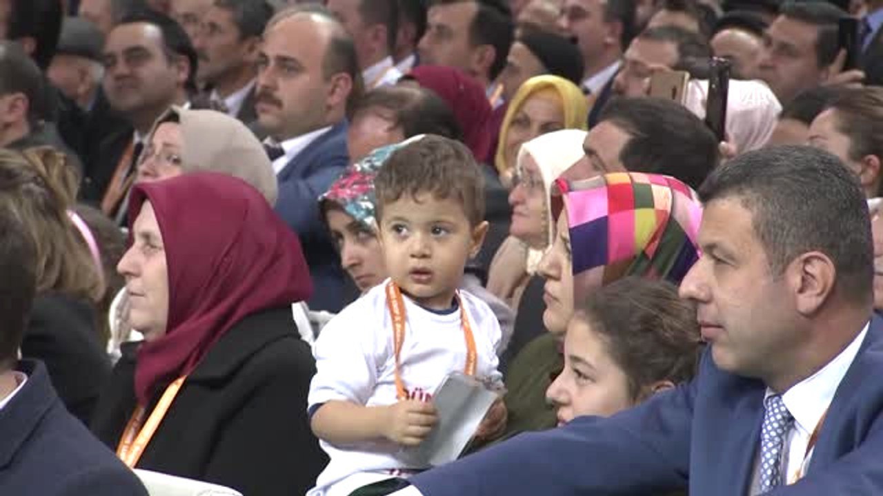 Cumhurbaşkanı Erdoğan: "Şimdi, Su Akar Türk Yapar Diyorlar"