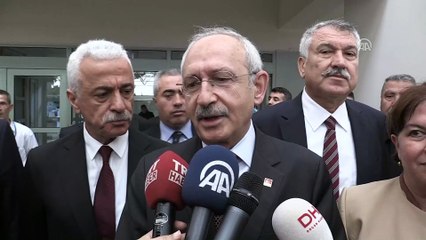 Kılıçdaroğlu, Şehit Çil'in babasını ziyaret etti - ADANA
