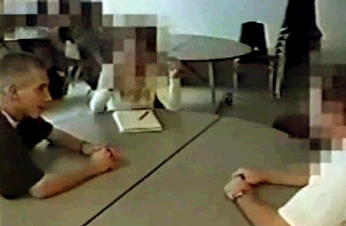 Eric Harris laughs about cute feet