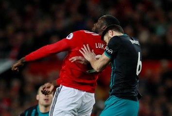 Terrible blessure Romelu Lukaku après un choc avec Wesley Hoedt ! MUNSOU