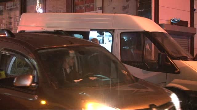 Kağıthane'de Polisle Hırsız Arasında Çatışma Çıktı: 1 Polis Yaralandı