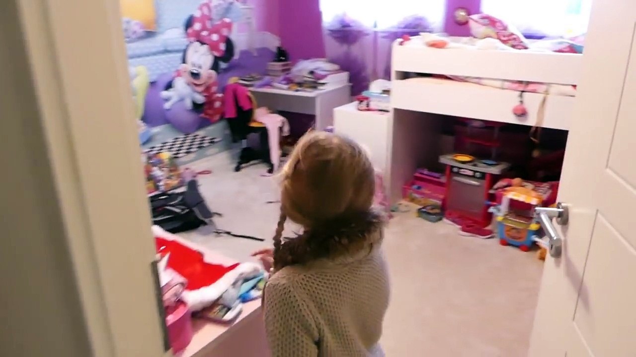 Alicia a perdu son Petit CHAT -  fur real