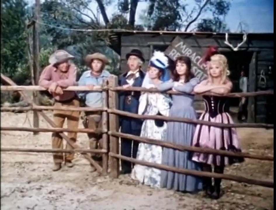 Dusty's Trail HORSE OF ANOTHER COLOR (Ep 3) Bob Denver