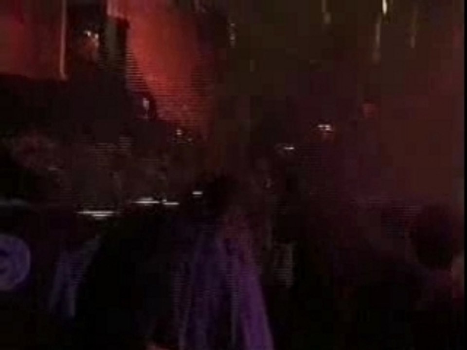 bébé qui danse sur dla bone zik harbia