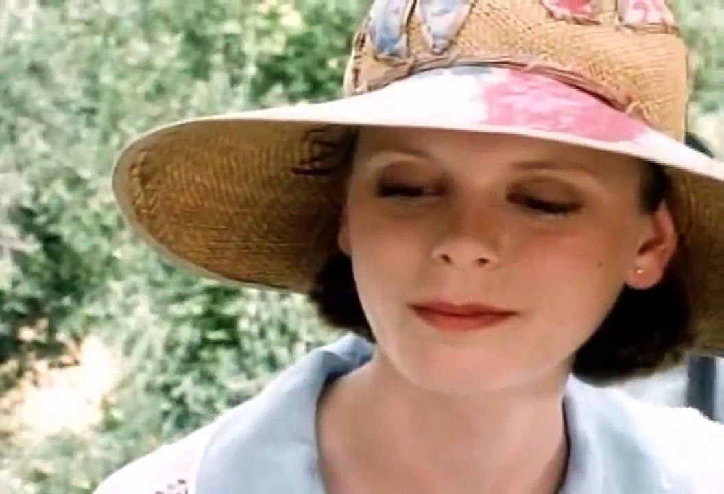 Rebecca 1997 TV part 1/4