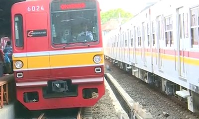 Lihat Kemudahan  KRL di Malam Tahun Baru