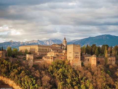 Visit Grands Causses Day 1