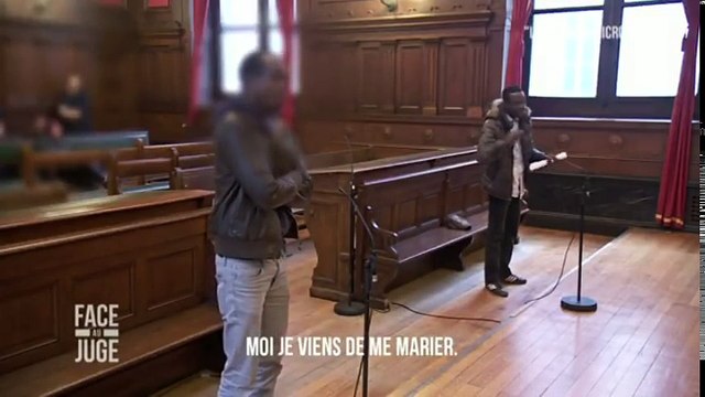 C'est mon frère, mais lui ne sait pas que je suis son frère A mourir de rire