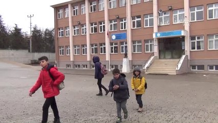 Mangal Kömürü İşçilerinin Çocukları Okula Kazandırıldı