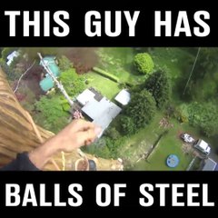 Ce bucheron n'a pas le vertige... Et heureusement!