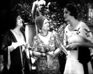 The Mystery Train (1931) HEDDA HOPPER part 1/2