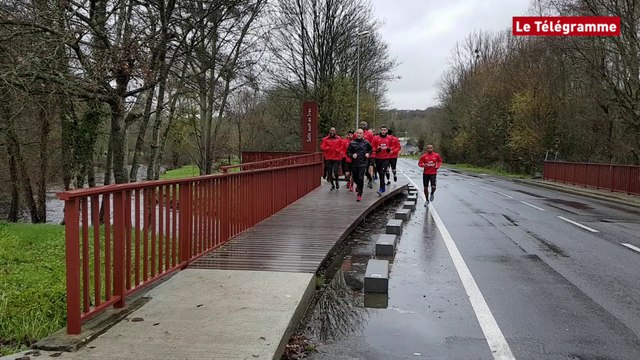 En Avant. Les joueurs ont repris l'entraînement sous la pluie